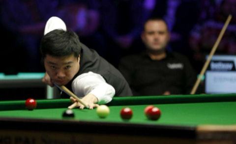 连续定位球丢球，拜仁本赛季首次两球落后